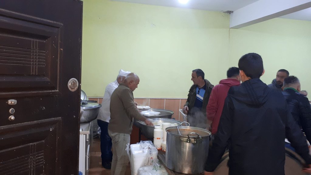 Güdül Köyünde Toplu iftar yapıldı