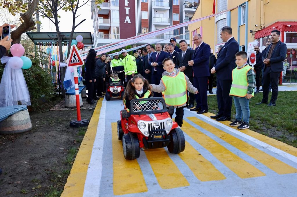 Giresun’da Çocuk Trafik Eğitim Parkı açıldı.