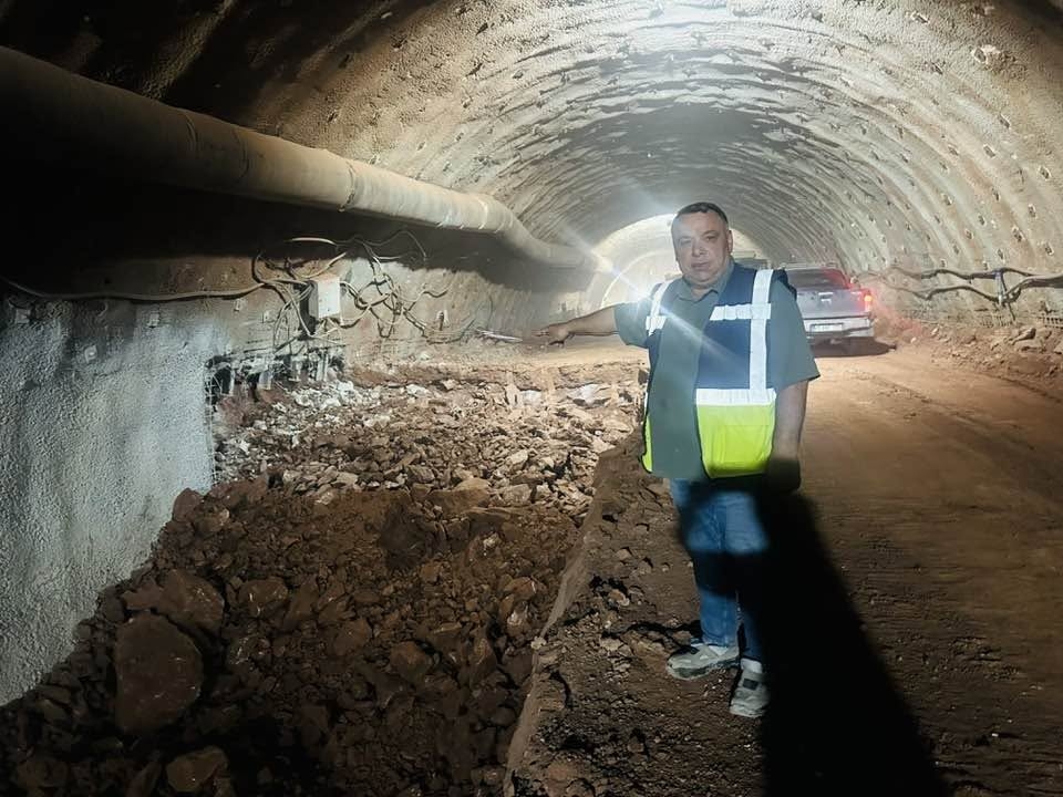 İş İnsanı Sabri Kamacı, Çorum’da Hızlı Tren Tüneli İnşaatındaki Çalışmalarını Sürdürüyor
